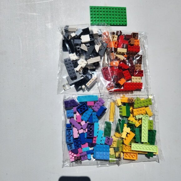NEW LEGO Classic Creative 213 pieces Blocks bricks Bundle Brand new FAST SHIPPIN - Picture 6 of 15